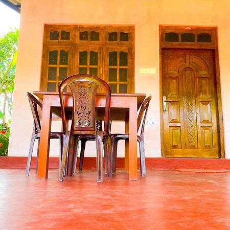 Nine Arch Homestay Элла Экстерьер фото