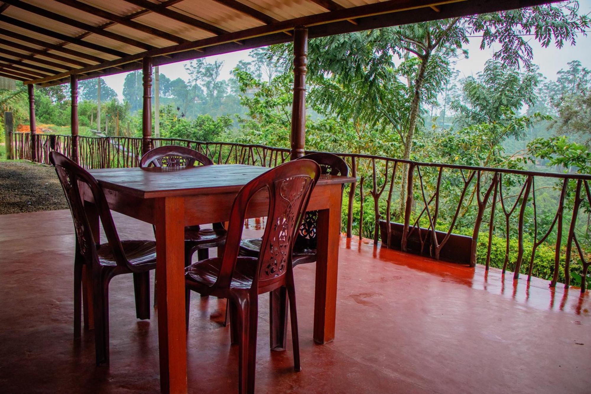 Nine Arch Homestay Элла Экстерьер фото